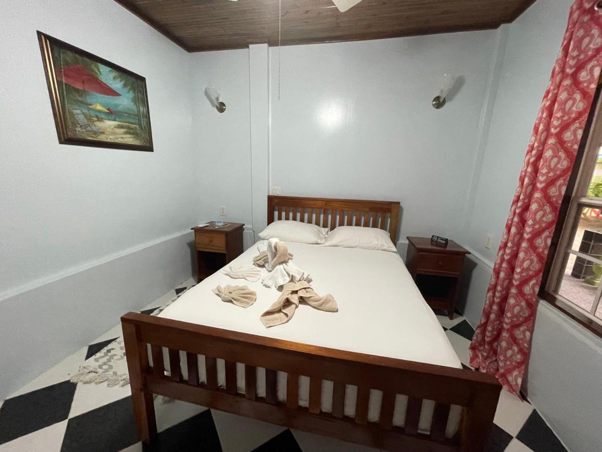Sea N Sun Guest House Cayo Caulker Exterior foto