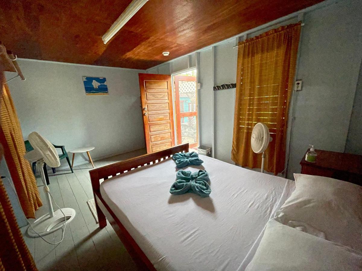 Sea N Sun Guest House Cayo Caulker Exterior foto